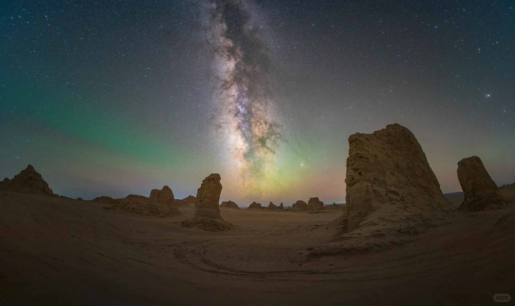 俄博梁星空