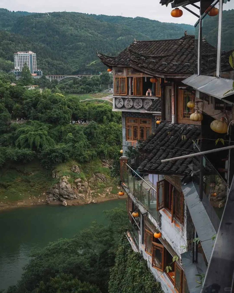 凤凰古城