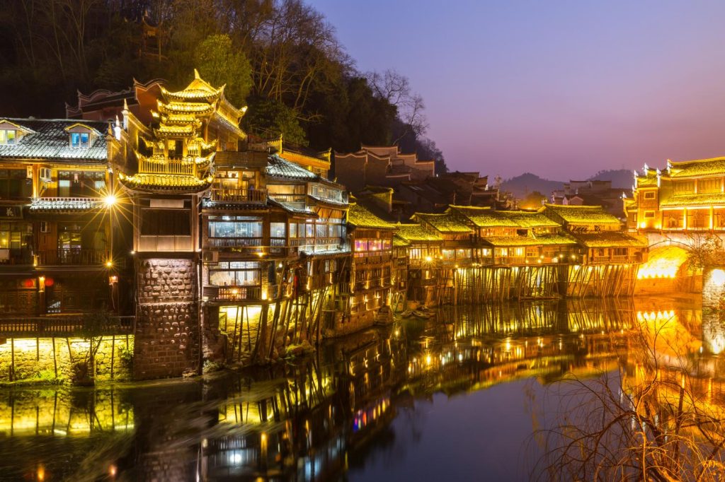 凤凰古城夜景