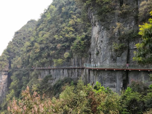 矮寨大桥玻璃栈道
