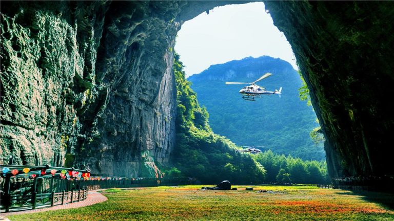 恩施腾龙洞风景区