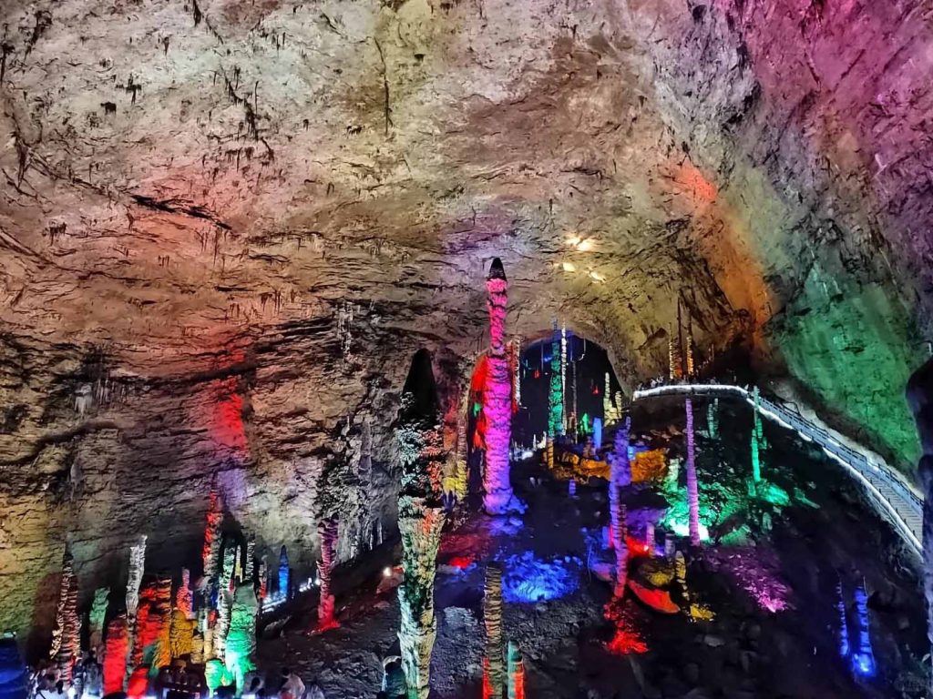 张家界黄龙洞景区