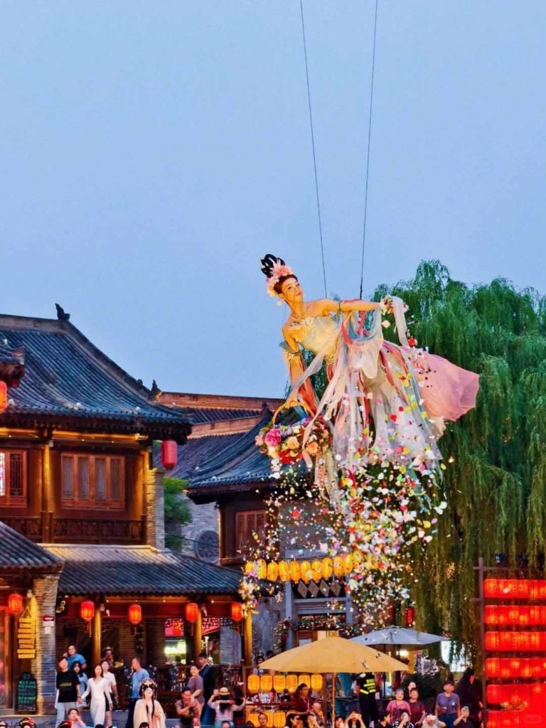 洛阳洛邑古城表演