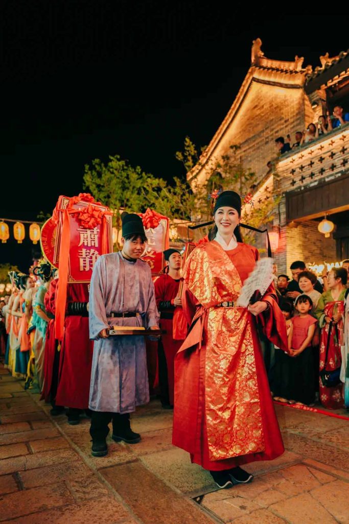 洛阳洛邑古城表演